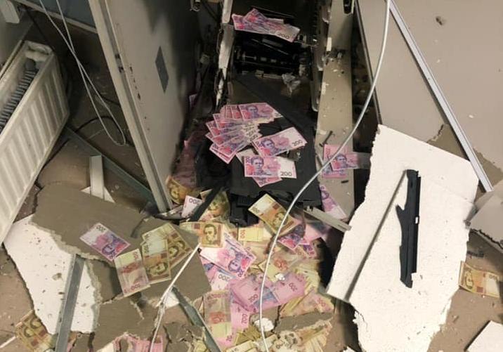 Злоумышленники взорвали банкомат. фото: fb Вячеслав Аброськин