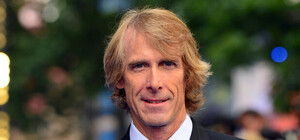 Заценил столицу: в Киев прилетел режиссер 