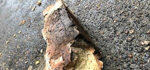 Обходи: с крыши дома на Молдаванке падают кирпичи