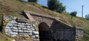 Поезд-призрак и поля скумпии: какие тайны скрывает Тоннельная балка