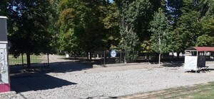 Вдоль трамвайный рельсов на Таирова появятся перила: стартовал ремонт