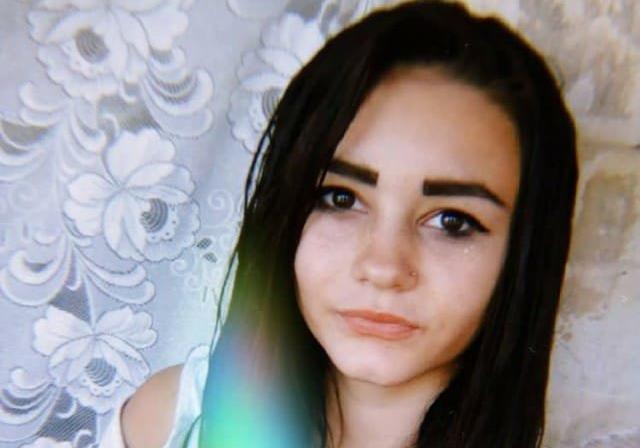 Пропавшая 13-летняя Карина Власенко