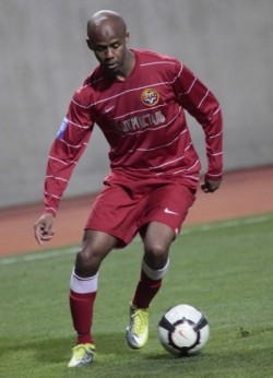 Запорожский «Металлург» лишился бразильского полузащитника. Жуниор в гипсе