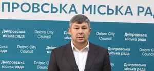 Расскажи родителям: пенсионеров бесплатно обследуют и выдадут им очки