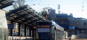 Уже устал: почему на Борщаговке утром не ходили скоростные трамваи