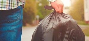 В Украине запретили использование пластиковых пакетов: как это будет работать