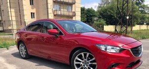 Отстранили начальника подразделения: в Харькове двое полицейских ездили на угнанной 