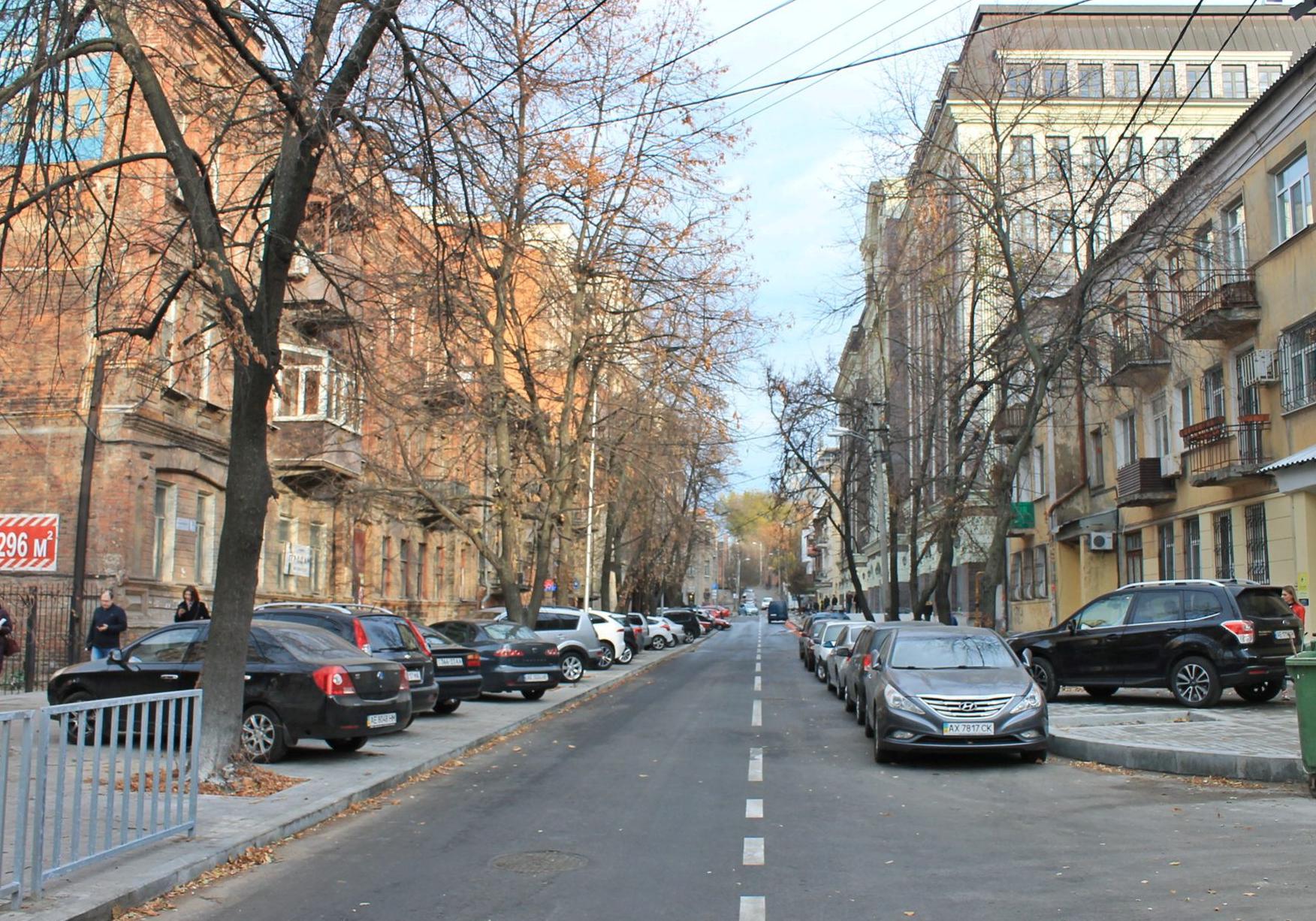 Какой стала улица Баррикадная после реконструкция / фото: Urban Dnipro