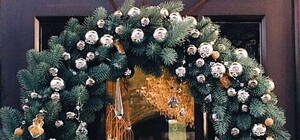 Гирлянды и фейерверки: где в Одессе купить оригинальную новогоднюю атрибутику