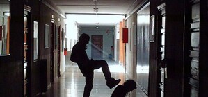 Избивали и заставляли заниматься сексом: в интернате выявили зверские условия содержания пациентов (фото)