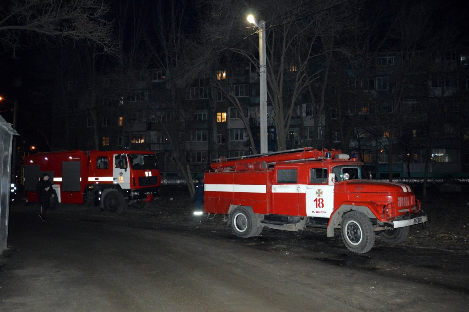 В Днепре на улице Софьи Ковалевской 21 января был взрыв / фото: ГСЧС