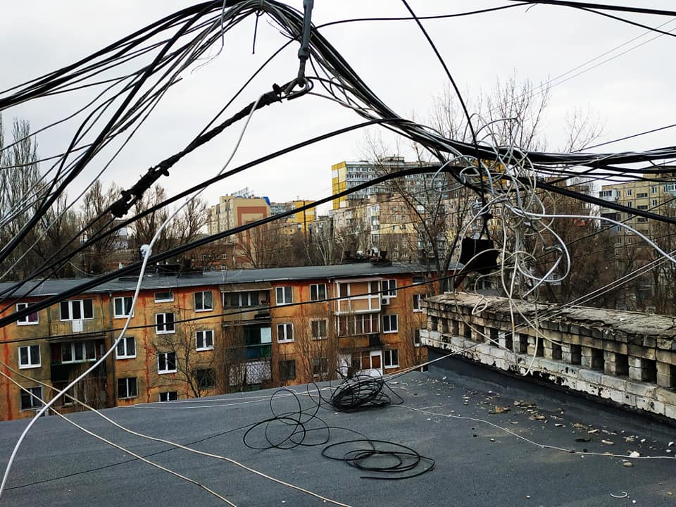 Брошенные провода/ фото: Оксана Олейникова
