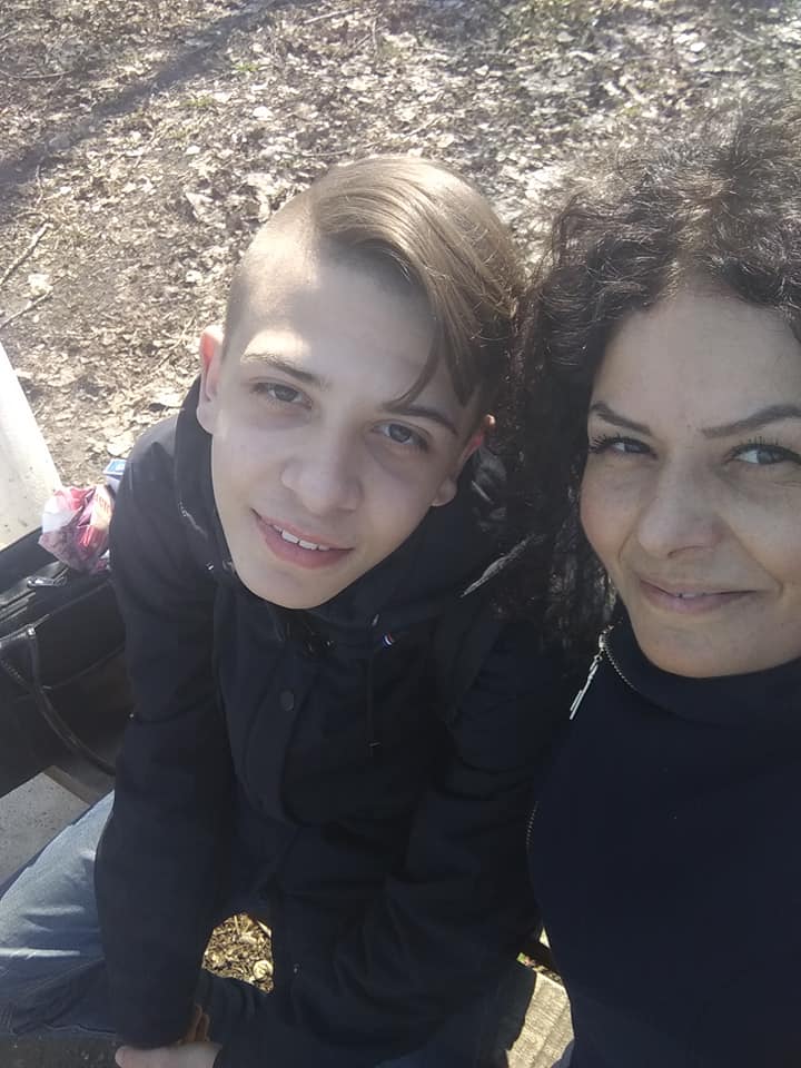 Олег только в прошлом году закончил школу / фото: fb Ирина Могилко