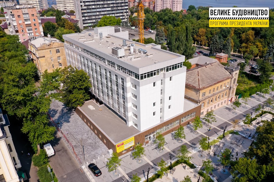 С центрами для диагностики и реабилитации: в Днепре реконструируют детскую больницу фото 5 4