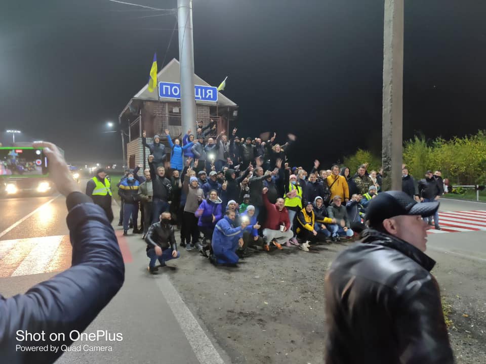 Участники предыдущего протеста на трассе / фото: fb Ann Pasko