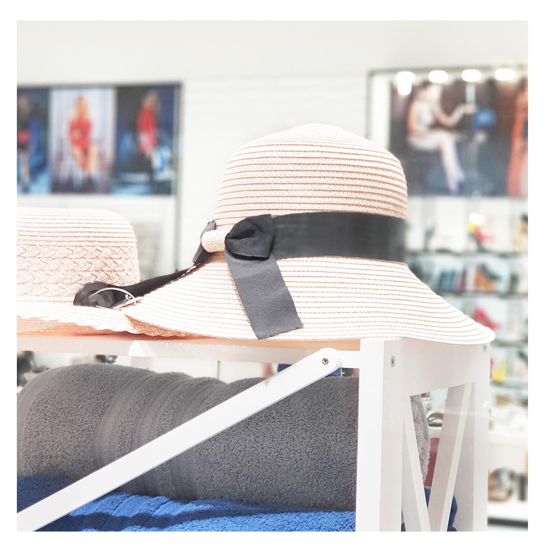 Проверьте список – все ли вещи из него вам действительно нужны / иллюстрация: fb Караван ТРЦ Дніпро