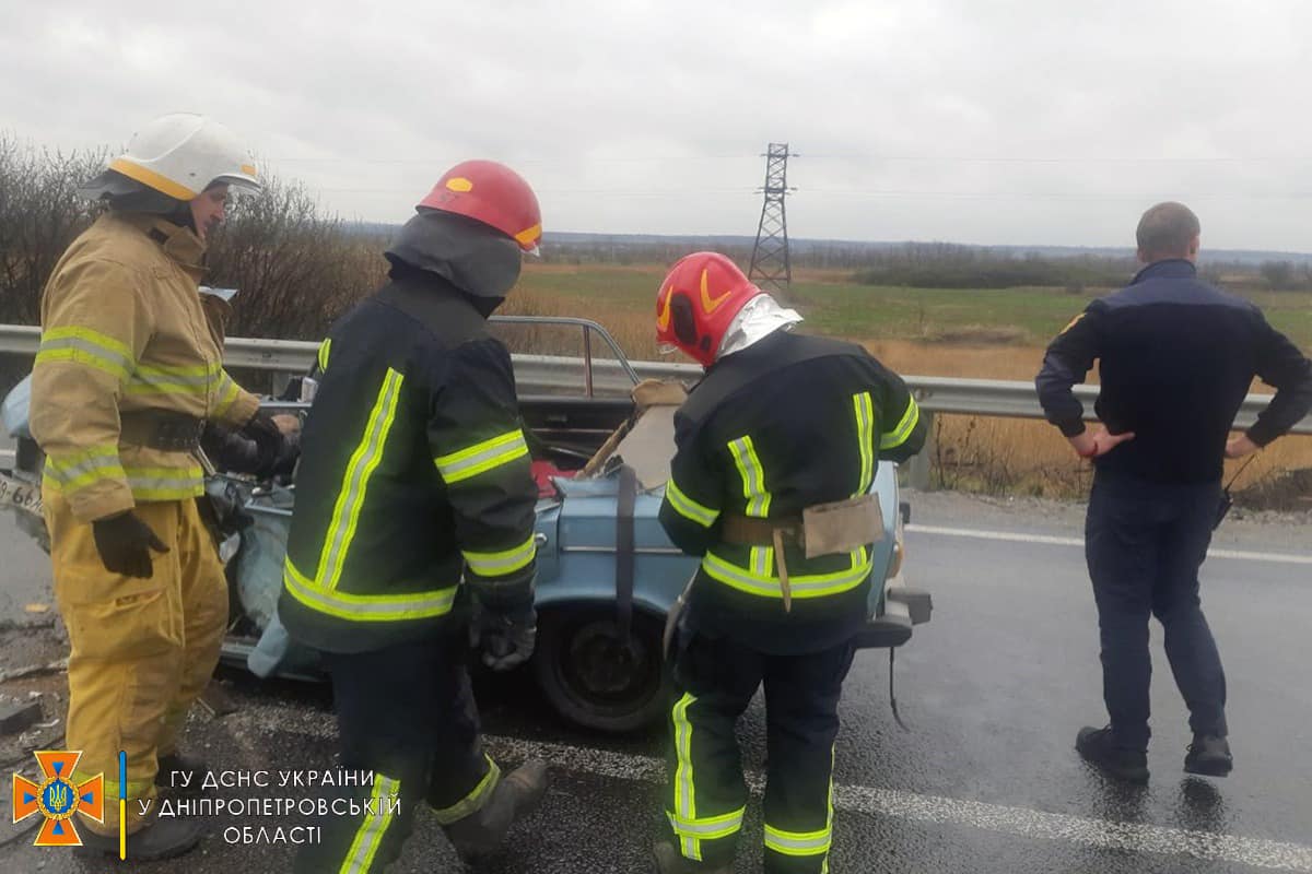 Тіла діставали рятувальники -