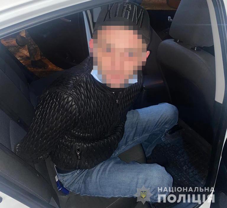 Задержали стрелка, который ранил мужчину в кафе Новомосковска