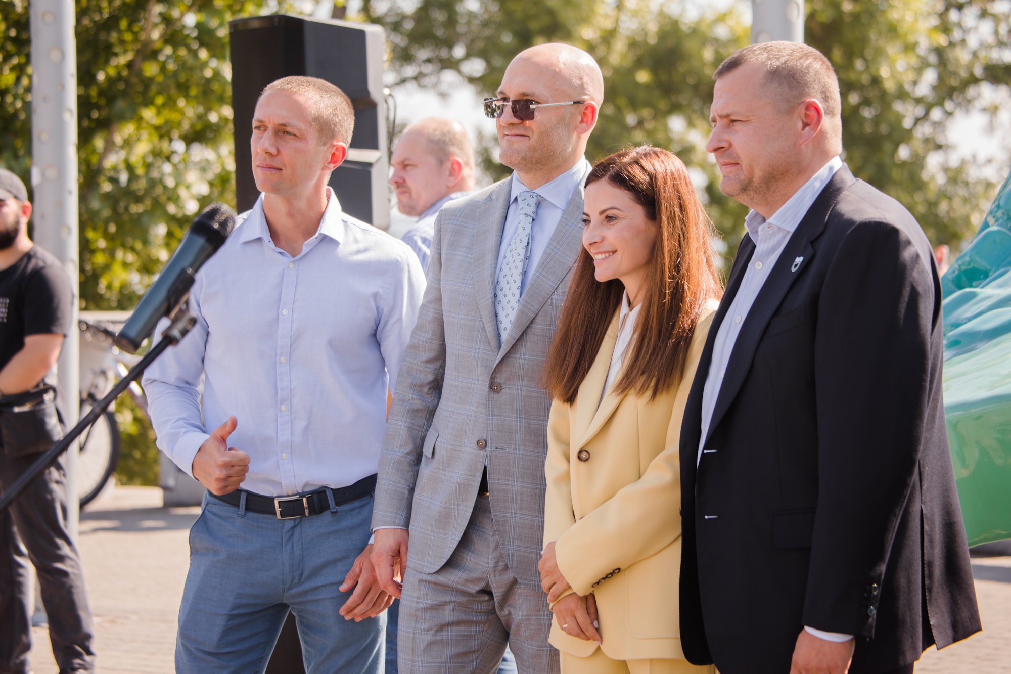 Можно послушать: в Днепре открыли арт-инсталляцию "Звуки Міста" фото 1