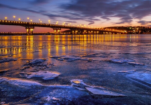 Вечерняя экскурсия "В огнях ночного города" / фото: funphoto.ua