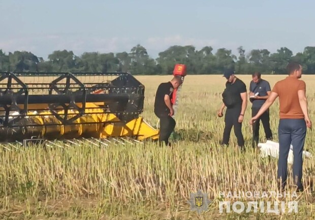 Знайшли хлопця в полі
