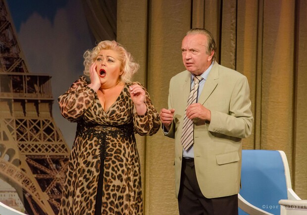 Спектакль "Се Ля Ви" в Днепре