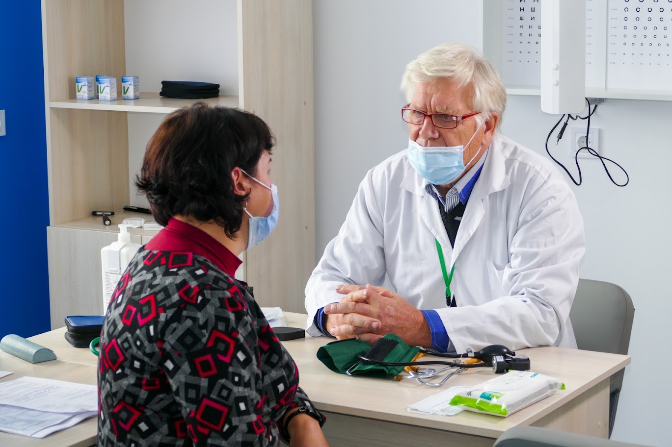 Не надо далеко ехать: в Чумаках открыли построенную "с нуля" амбулаторию фото 1