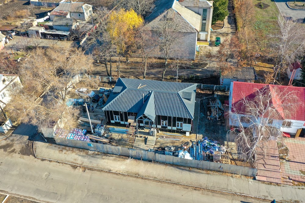 Подрядчики утепляют фасад