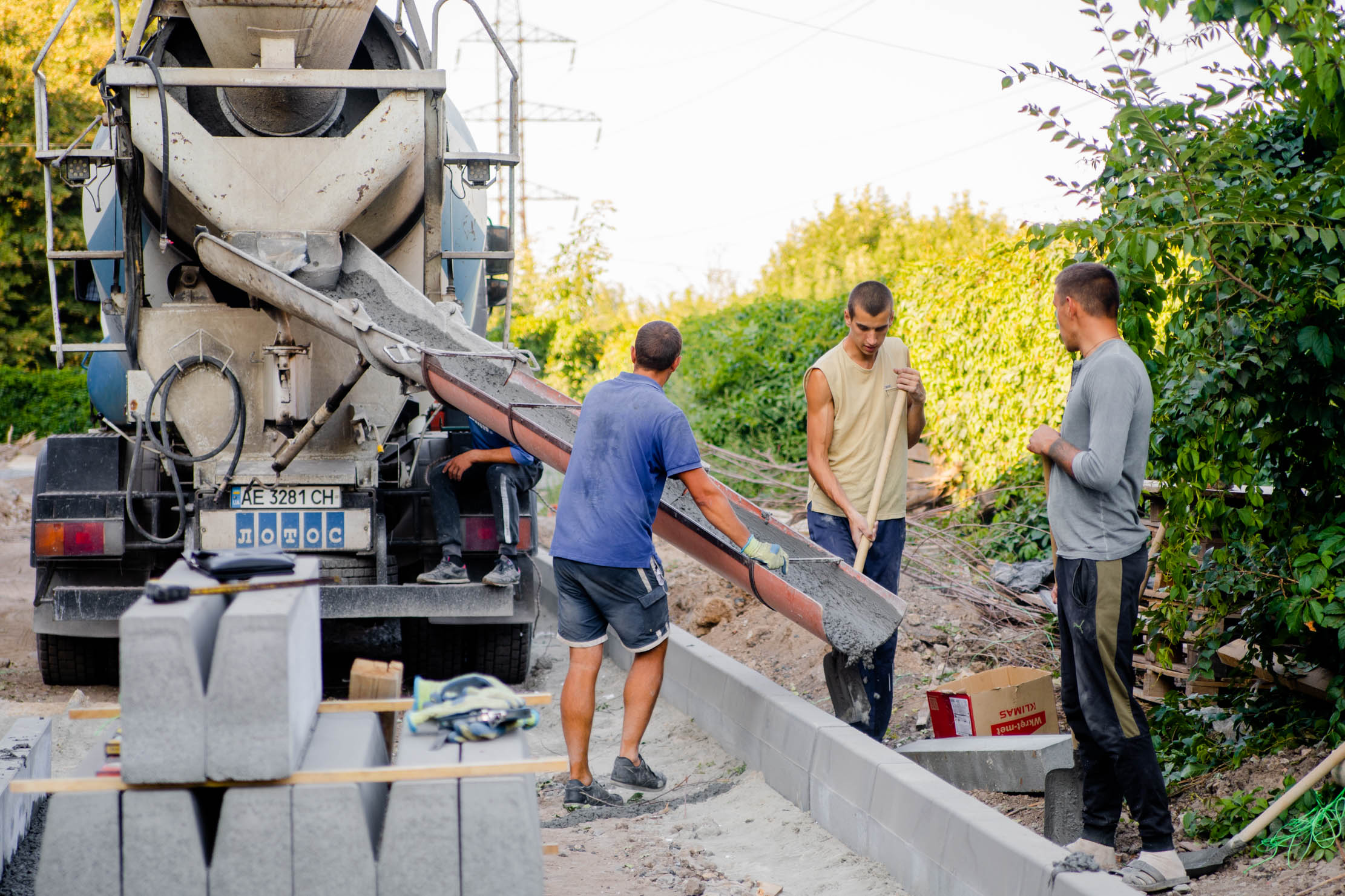 Новая кровля и вентилируемый фасад: в Днепре ремонтируют профессиональный колледж спорта фото 6 5