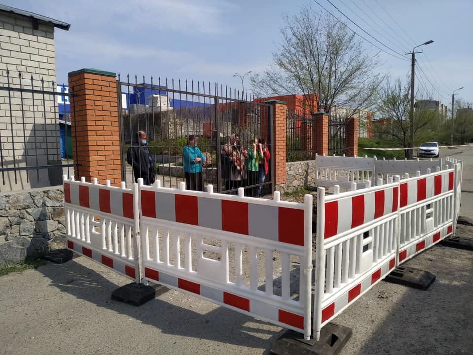 Теперь попасть в храм будет очень проблематично / фото: fb Михаил Лысенко