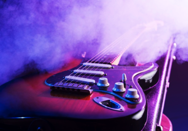 Легенды нашего рока на Крыше Меноры - фото freepik.com