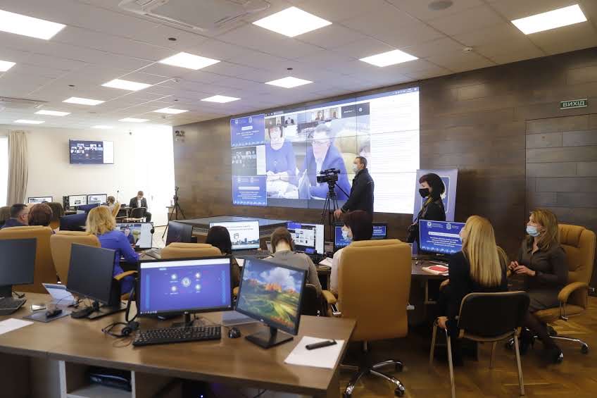 Дніпро – приклад: досвід якісного надання соціальних послуг у місті вивчають інші територіальні громади фото 2 1