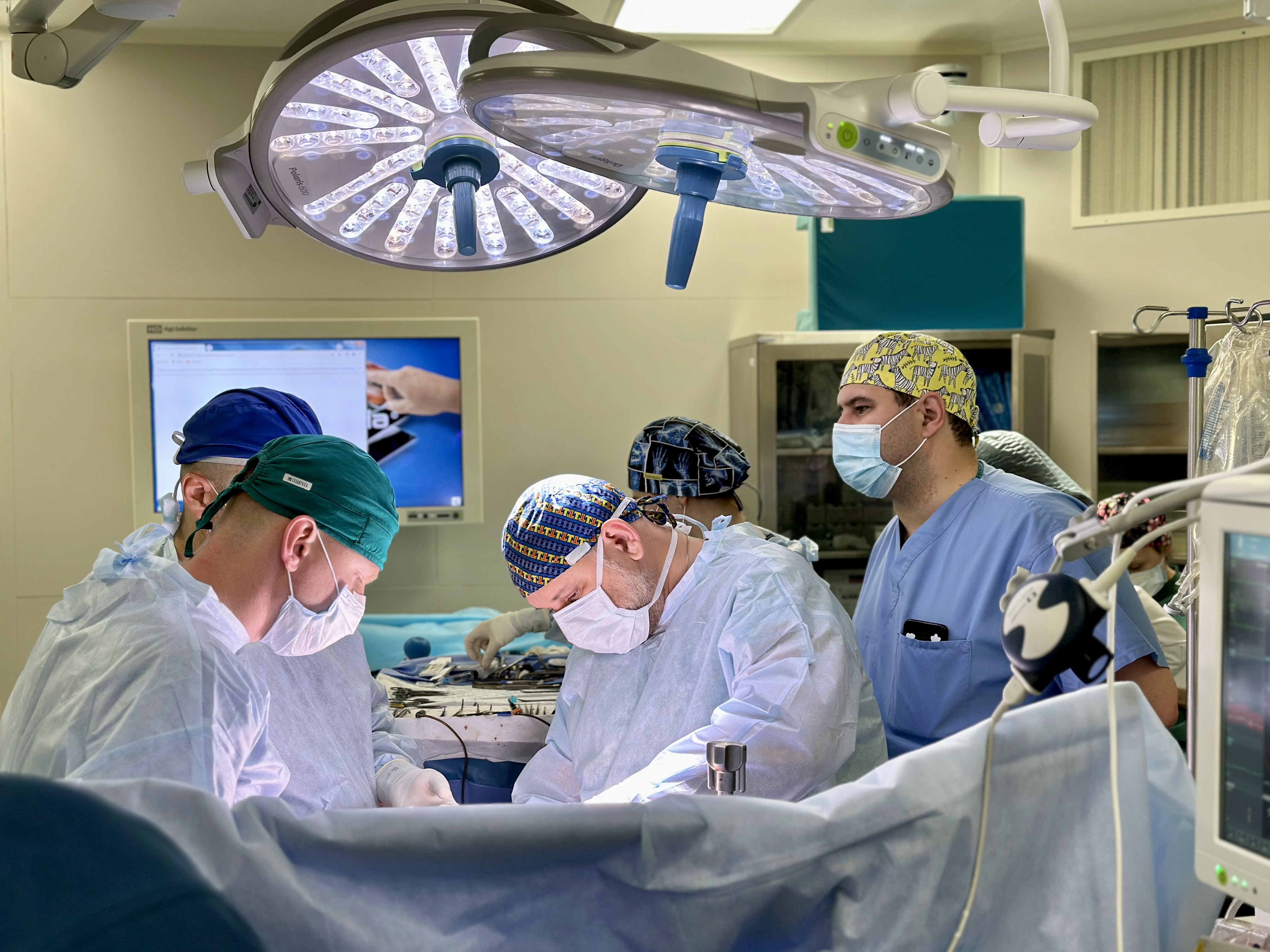 В Україні дітям пересадили серце, нирки та печінку від 4-річного хлопчика -