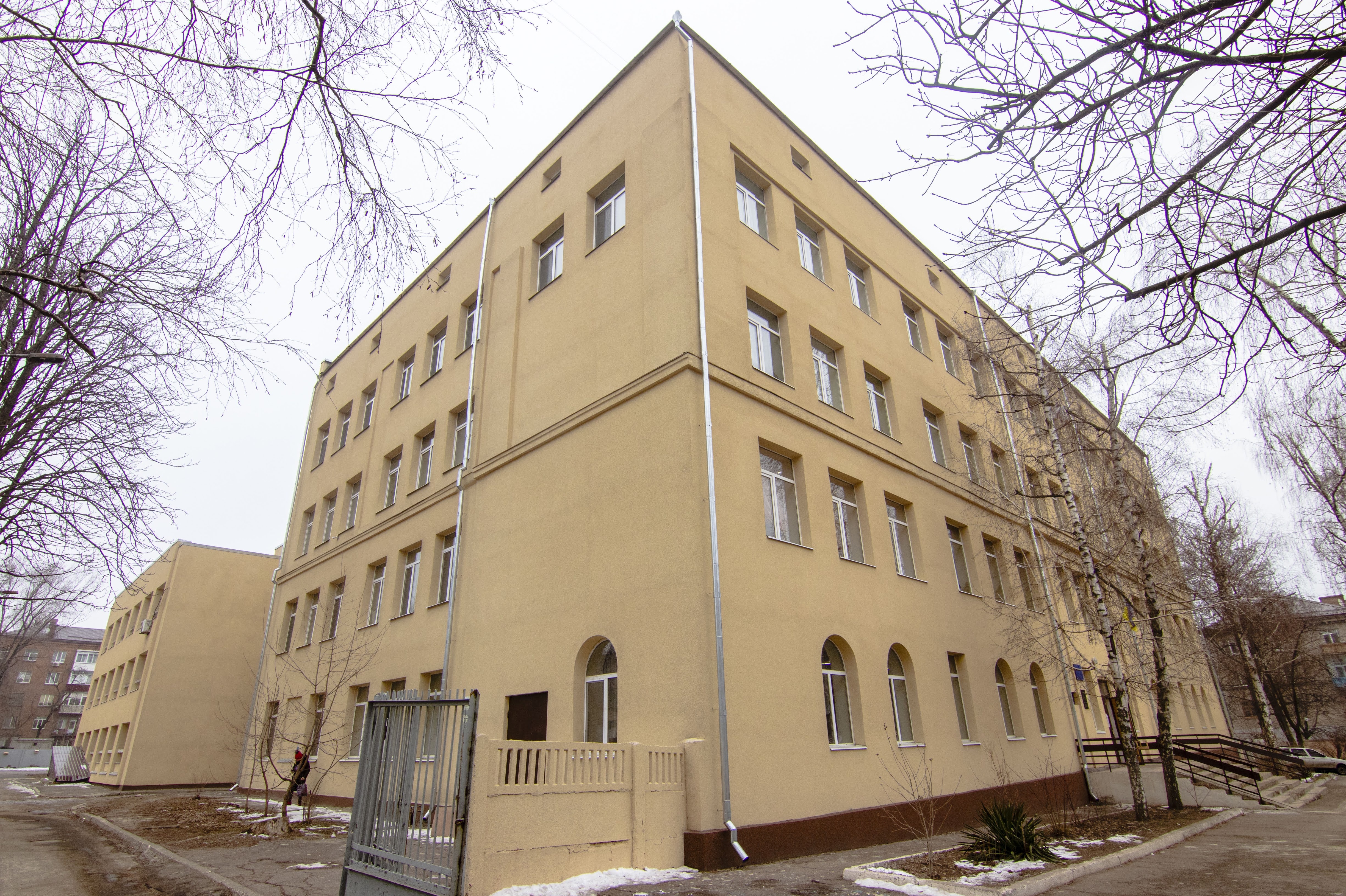 Опалення контролюють дистанційно: тепломодернізовані школи і садки Дніпра підключені до спеціальної системи фото 2 1