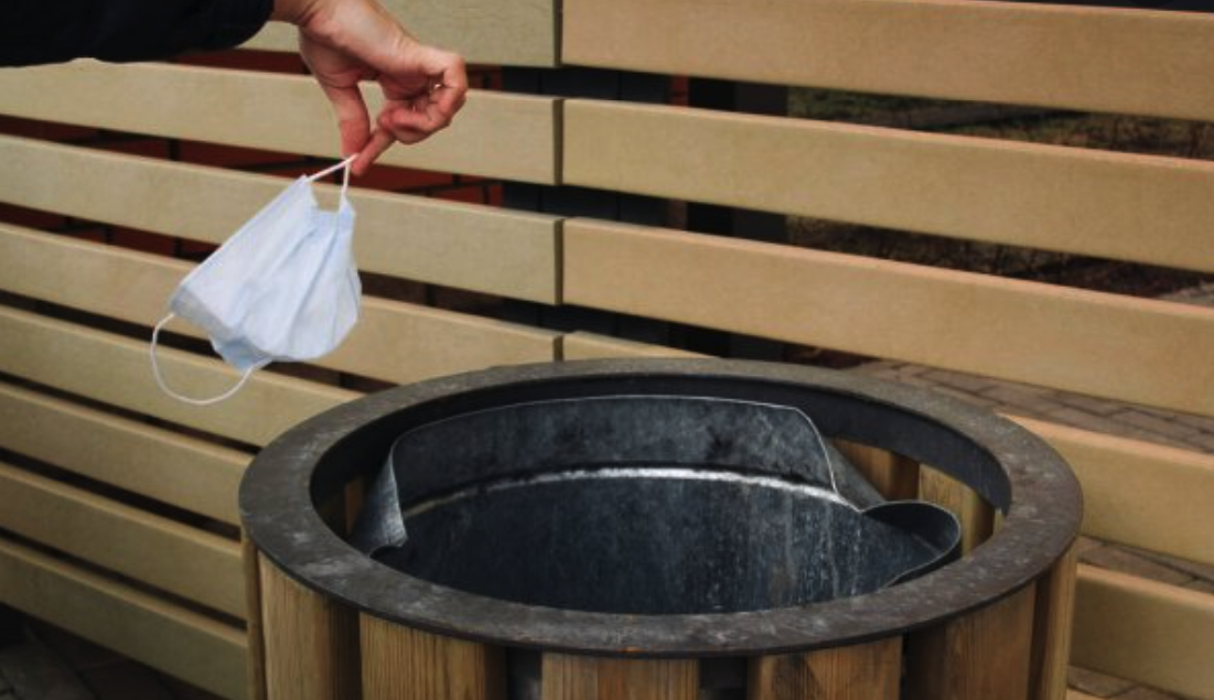 Маску нельзя бросать где-попало / фото: depositphotos.com