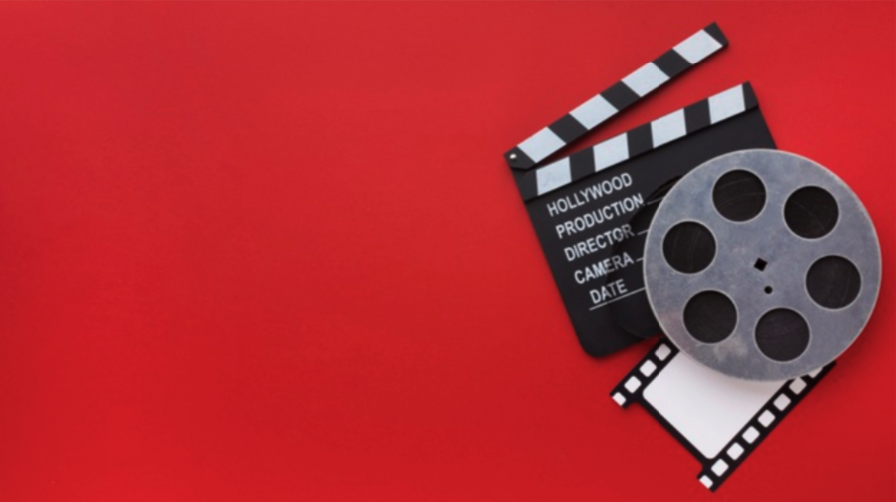 Кино под звездами: искусство и любовь / freepik.com