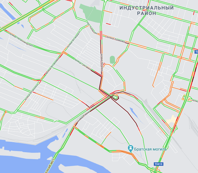 Пробка на Каруны и всех прилегающих улицах 