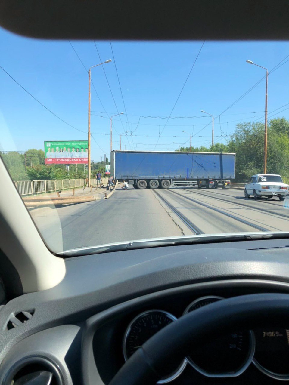 Проехать пока невозможно