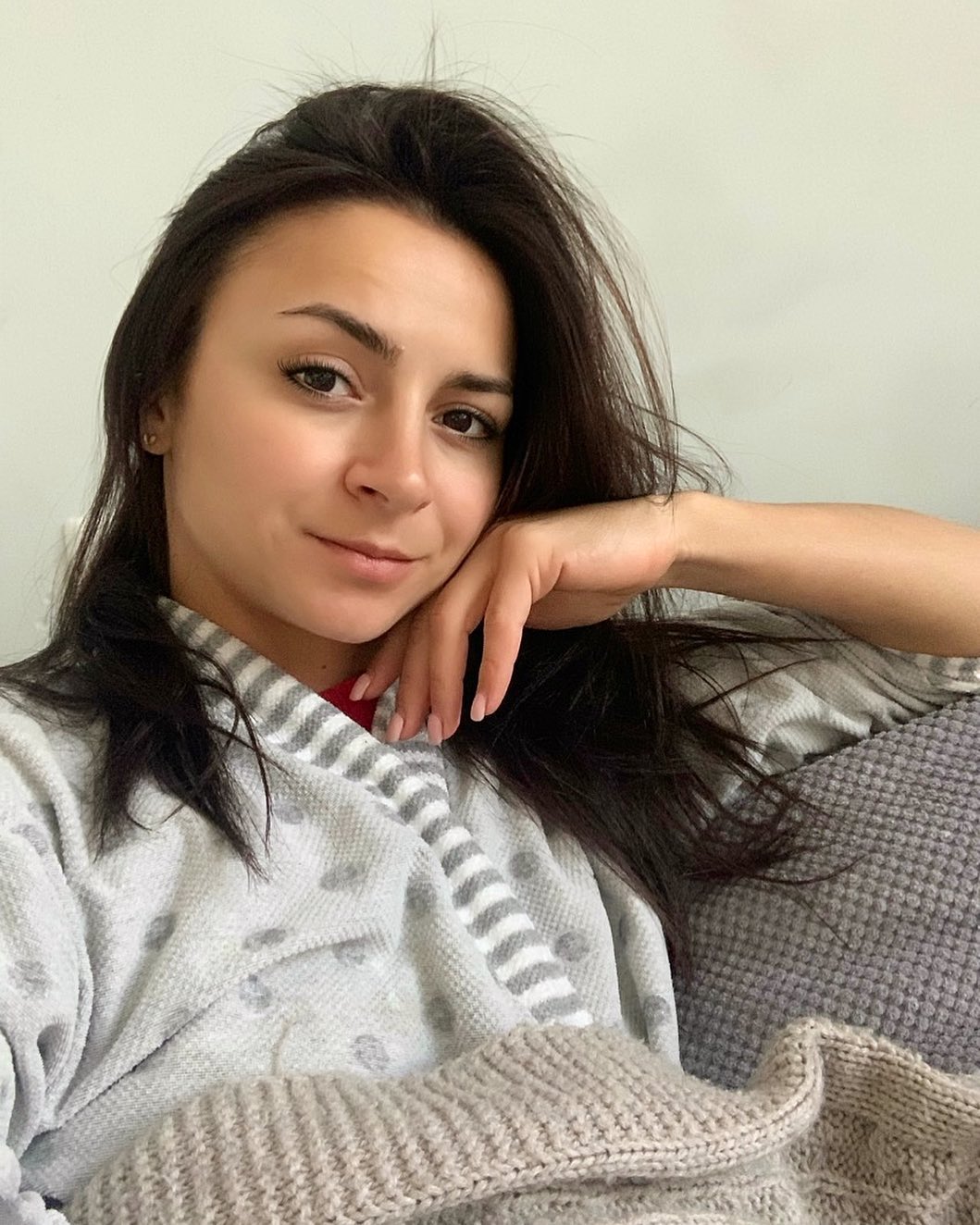 Илона Гвоздева сидит дома на карантине / фото со странички в Instagram