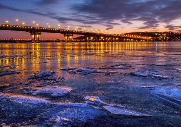 Вечерняя экскурсия "В огнях ночного города" / фото: funphoto.ua