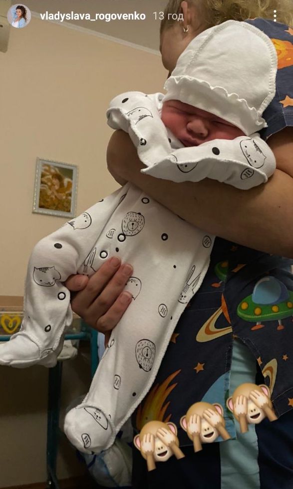 Кроху Влада называет дракончиком