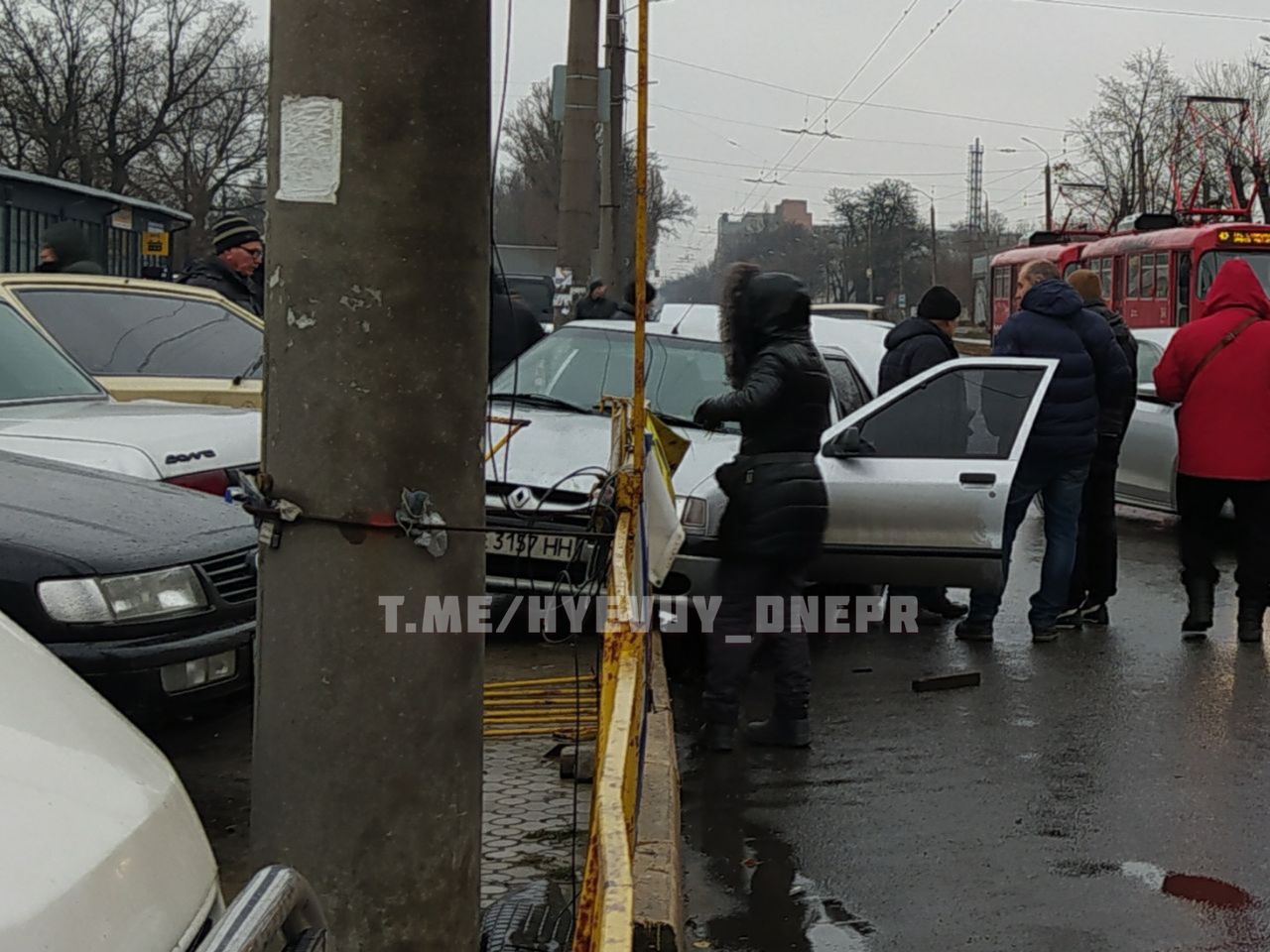 Что происходит в днепре сейчас. Что происходит в днепре сейчас. Затопления днепр. Днепр сегодня новости последнего часа видео. Днепропетровск сегодня.