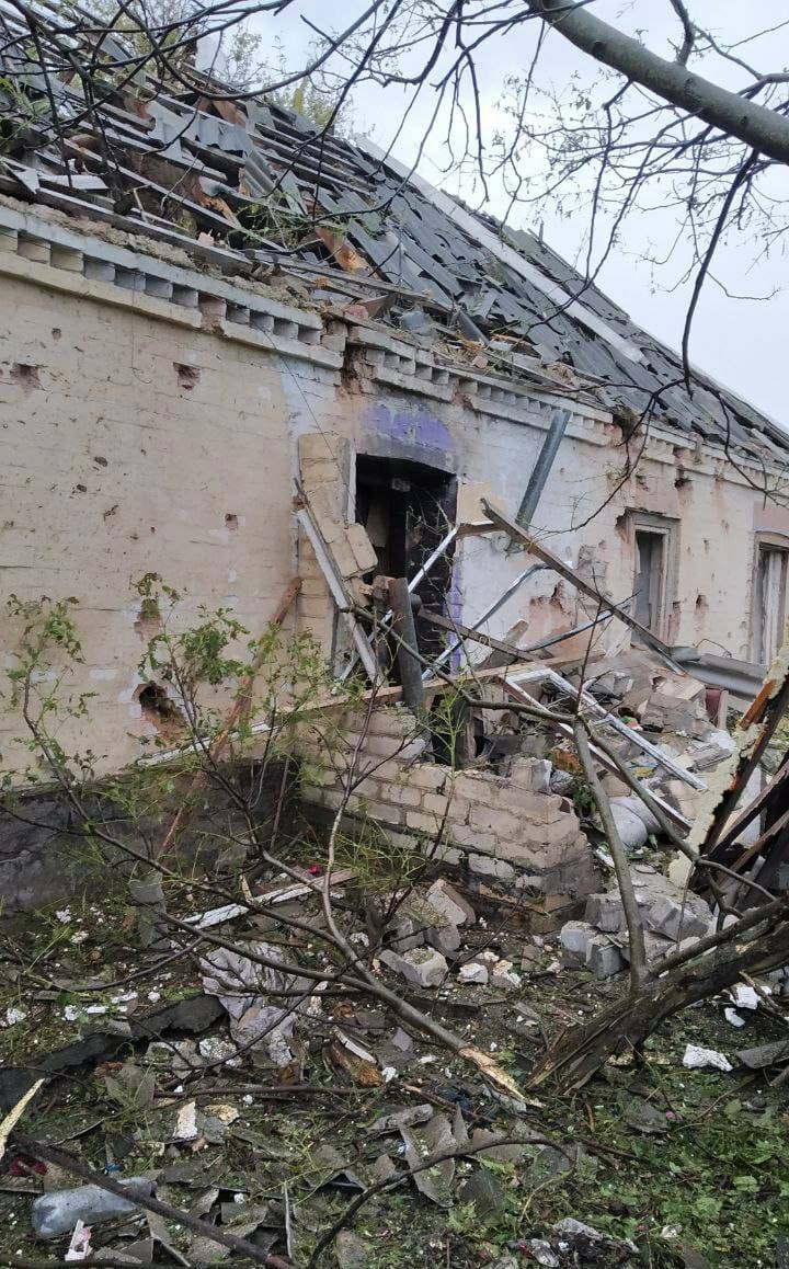 Сильный обстрел был по жилым кварталам села Большая Костромка -