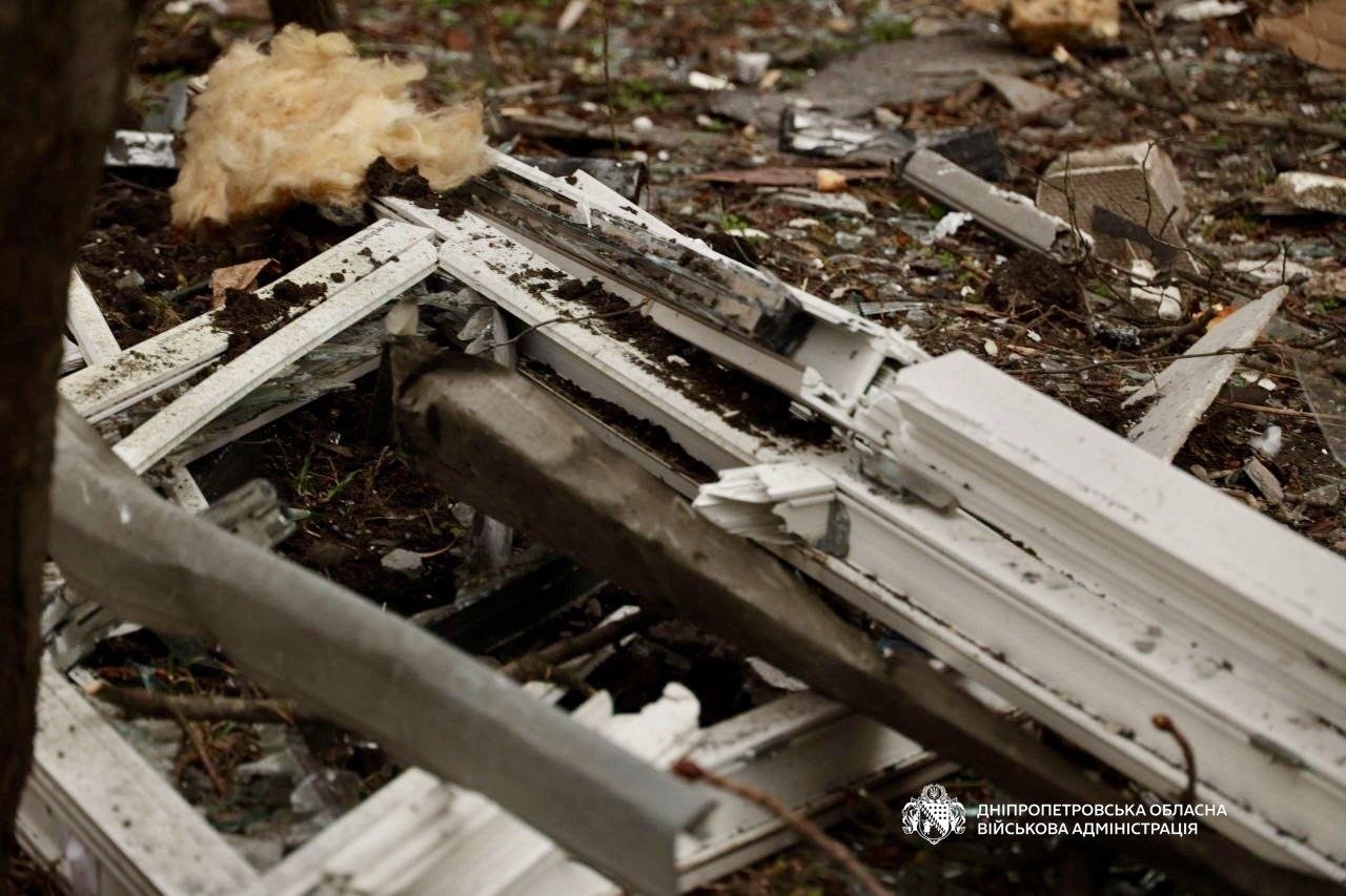 У Дніпрі через атаку постраждав 14-поверхових будинок: є постраждалі