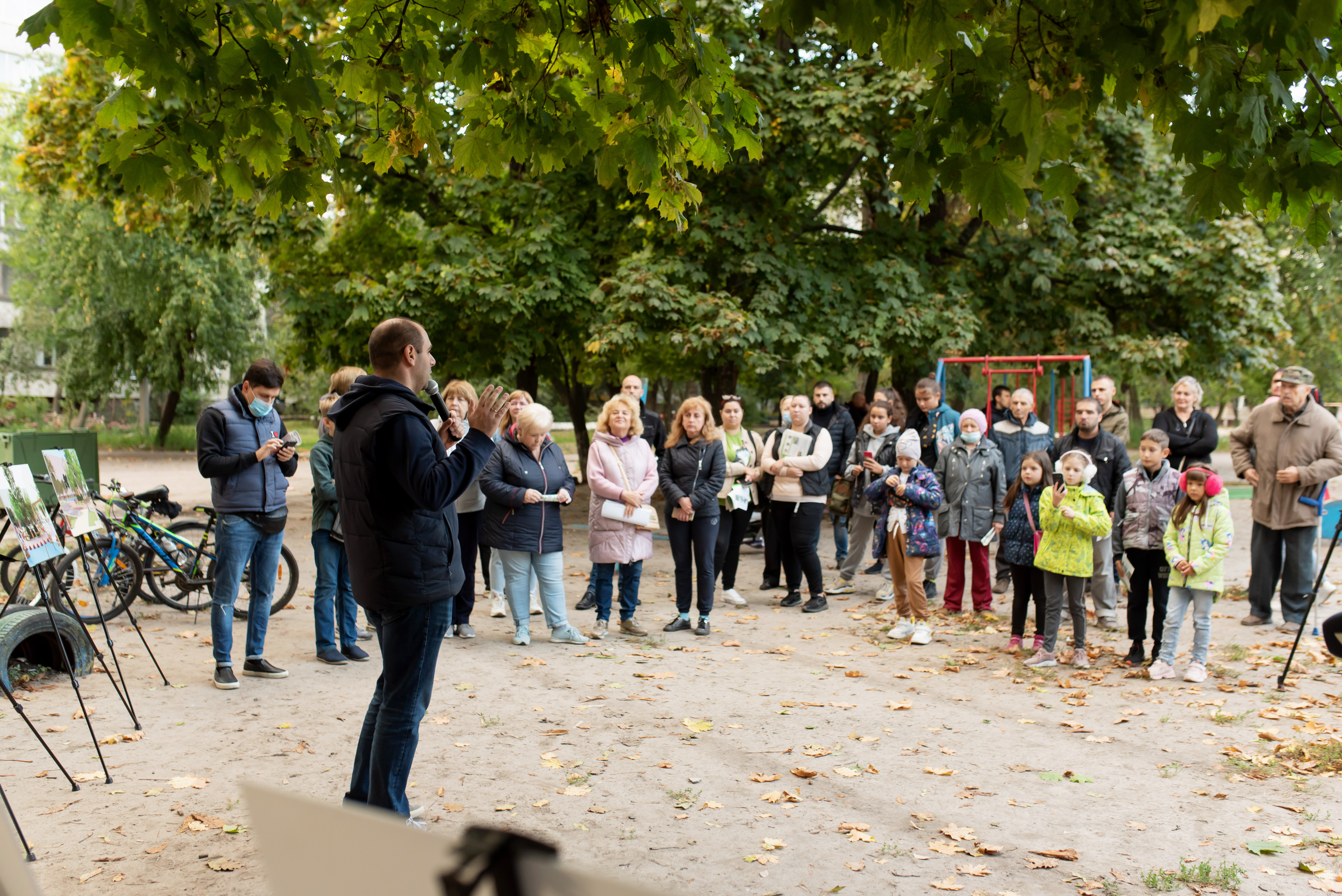 В Индустриальном районе реконструируют сквер на Янтарной фото 8 7