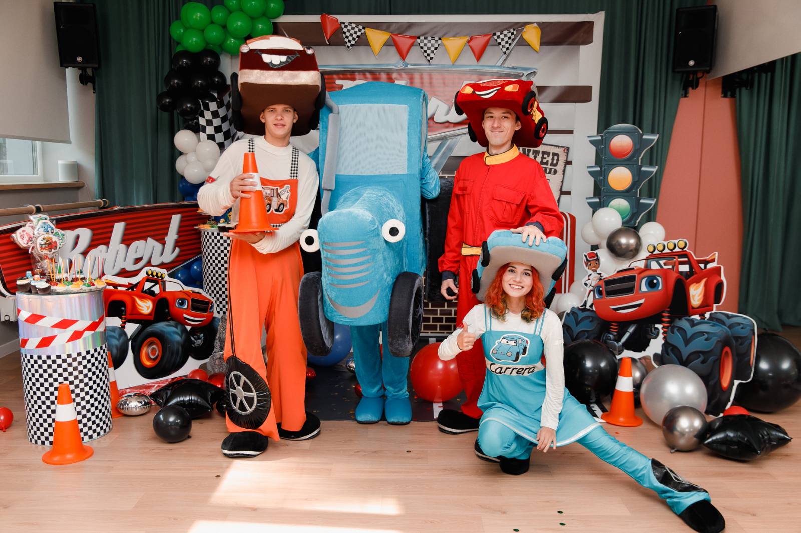 С единорогами и роботами: 10 мест в Днепре для празднования детского дня рождения