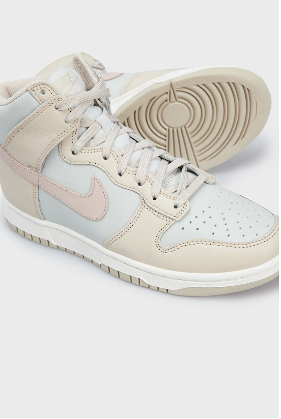 История Nike: от студенческой идеи до легендарного спортивного бренда фото 1