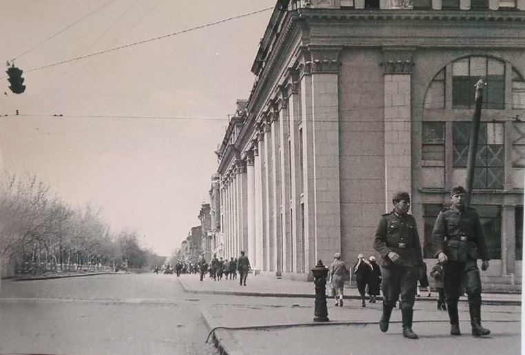 Экскурсия в прошлое: как выглядел Днепр во времена Второй мировой