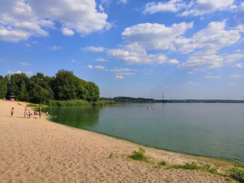 Приднепровский пляж / фото: Topgid.net