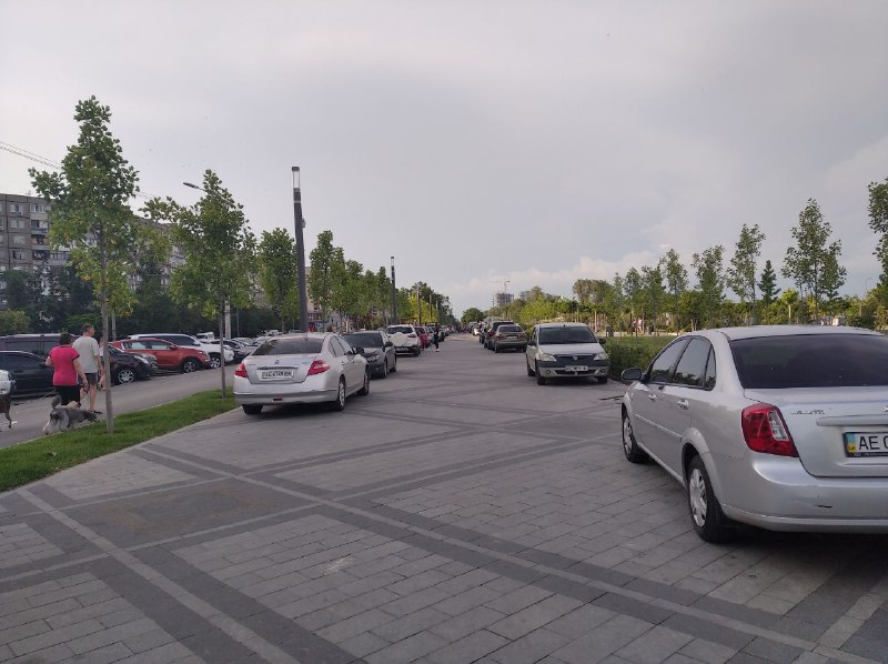 Парковка на пешеходной зоне